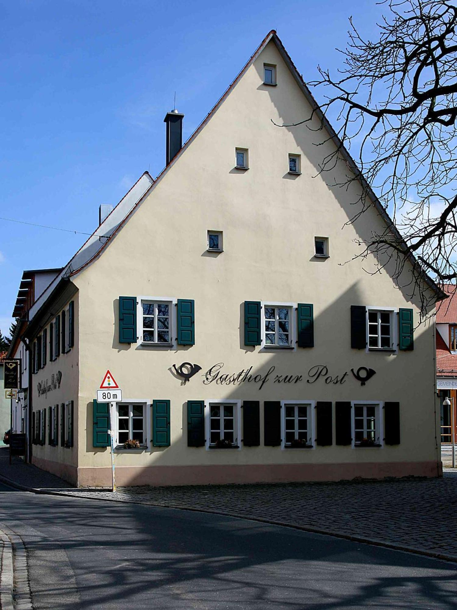 Gasthof Zur Post Neunkirchen am Brand 외부 사진